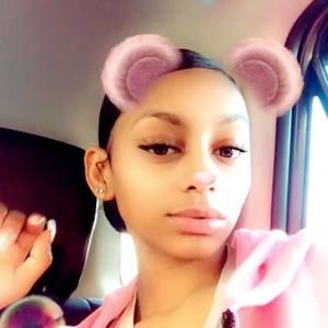 Meet your Posher, Anä